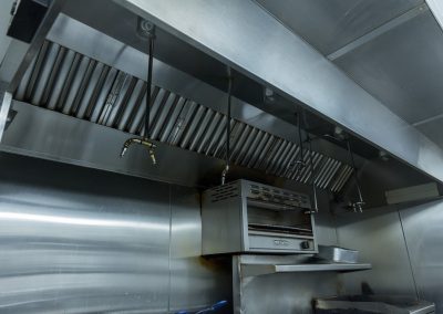 Itty Bitty Bar Kitchen